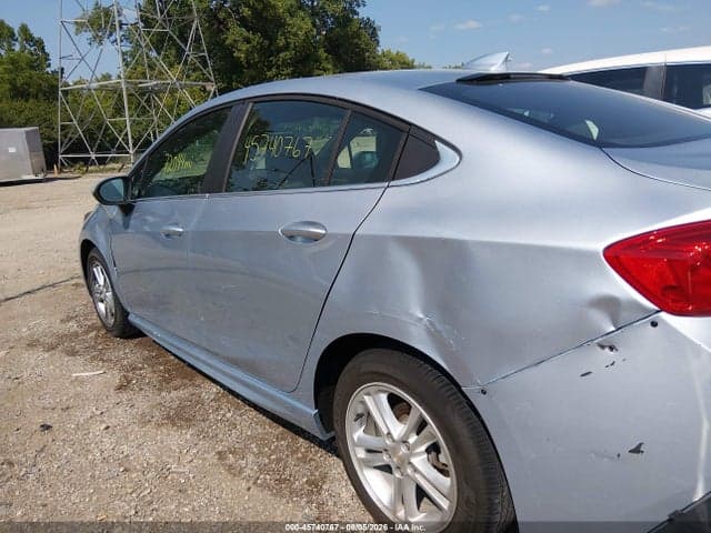 2017 CHEVROLET CRUZE LT AUTO 6