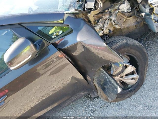 2017 KIA SEDONA LX 18