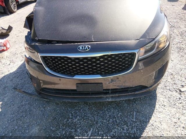 2017 KIA SEDONA LX 6