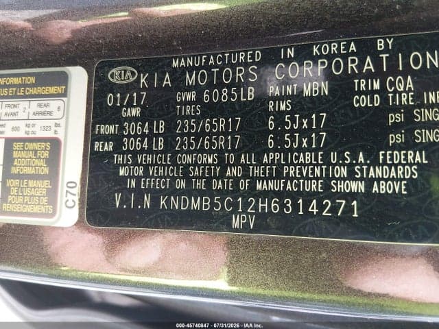 2017 KIA SEDONA LX 9