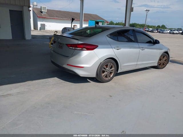 2018 HYUNDAI ELANTRA SEL 4