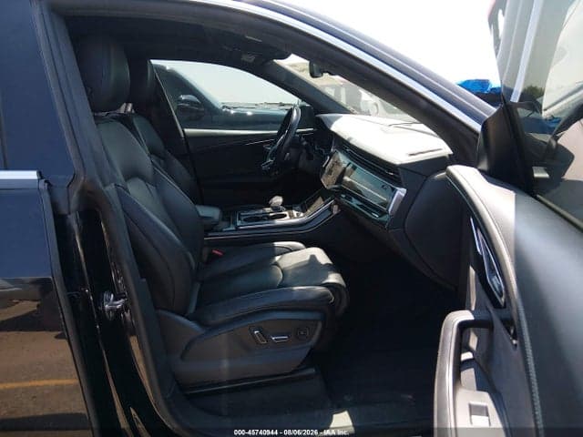 2021 AUDI Q8 PRESTIGE 55 TFSI QUATTRO TIPTRONIC 5
