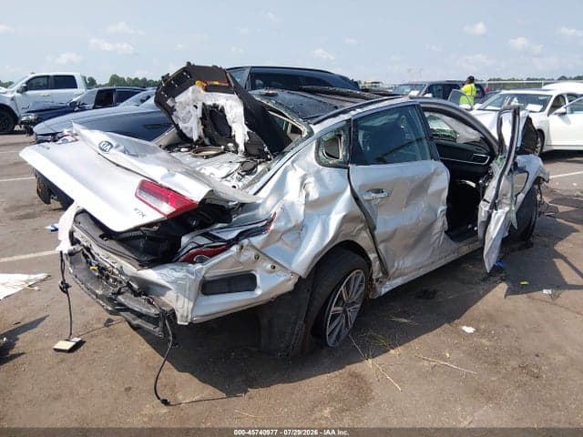2019 KIA OPTIMA EX 4
