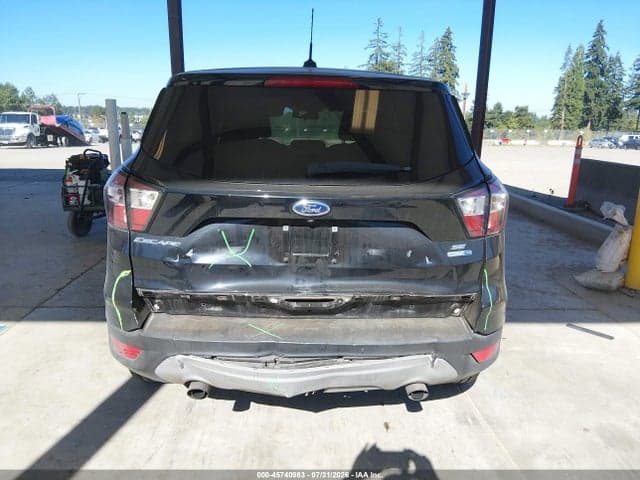 2017 FORD ESCAPE SE 17