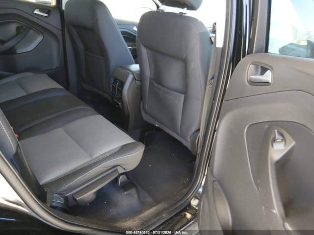 2017 FORD ESCAPE SE 8
