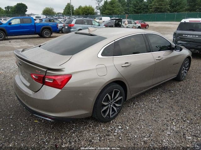 2022 CHEVROLET MALIBU FWD RS 4