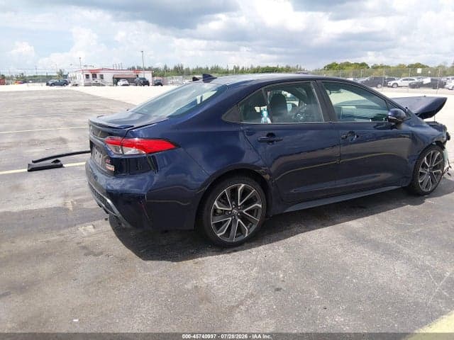 2020 TOYOTA COROLLA SE 4