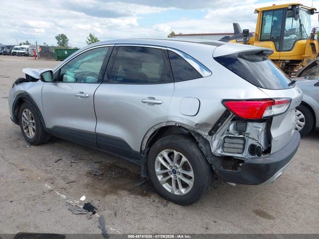 2020 FORD ESCAPE SE 3