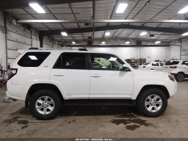 2021 TOYOTA 4RUNNER SR5 13