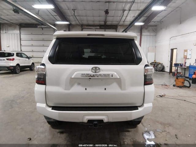 2021 TOYOTA 4RUNNER SR5 16