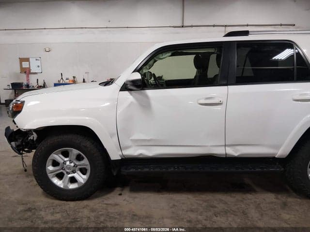 2021 TOYOTA 4RUNNER SR5 18