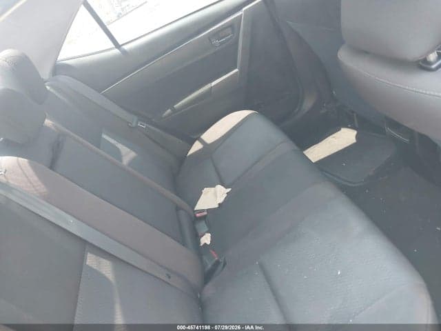 2018 TOYOTA COROLLA LE 8