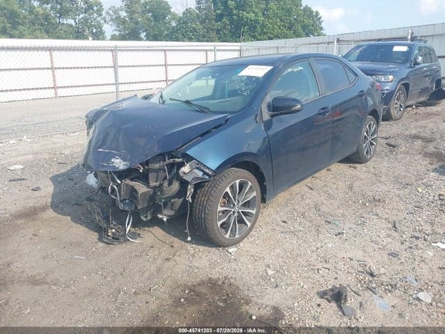 2017 TOYOTA COROLLA SE 1