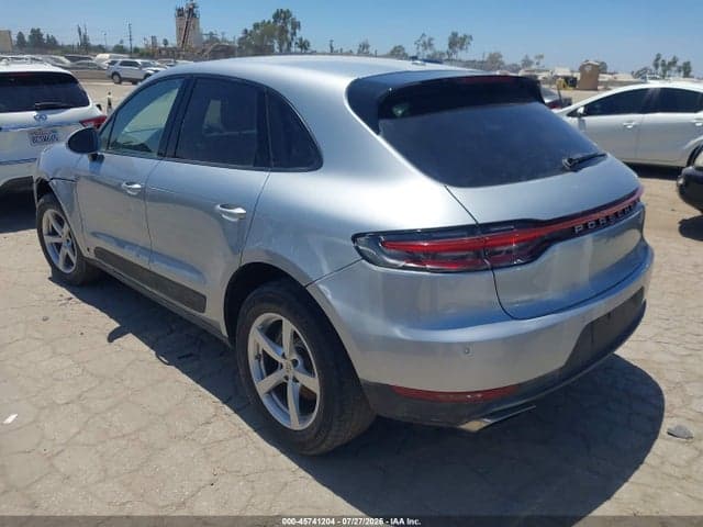 2021 PORSCHE MACAN 3