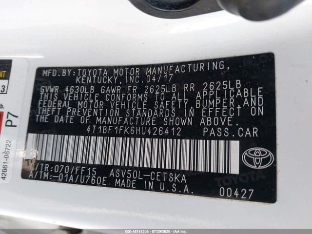 2017 TOYOTA CAMRY SE 9