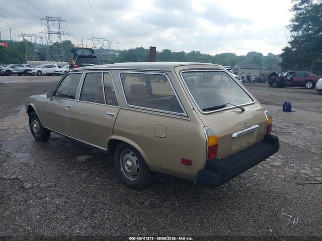 1982 PEUGEOT 504 3