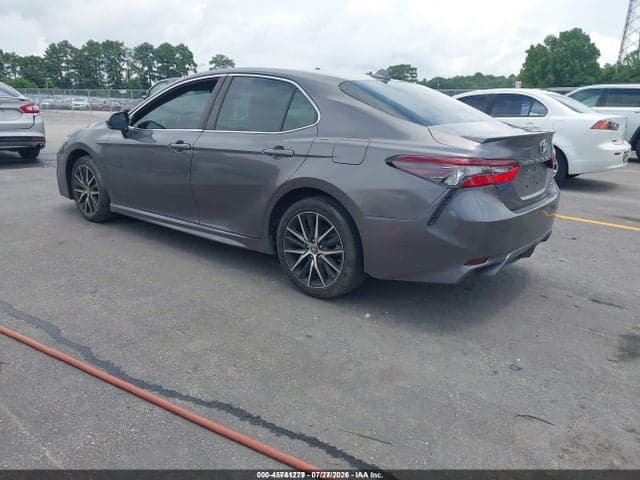 2023 TOYOTA CAMRY SE 3