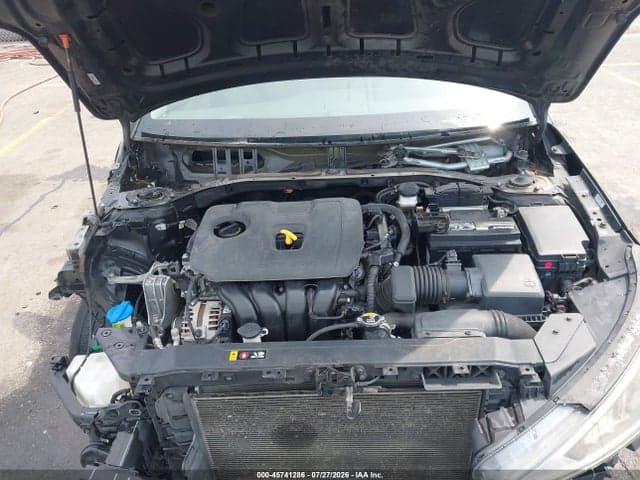 2020 HYUNDAI ELANTRA SE 10
