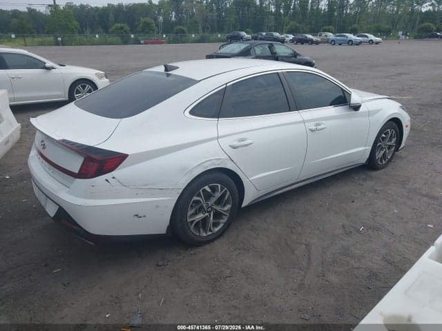 2022 HYUNDAI SONATA SEL 4