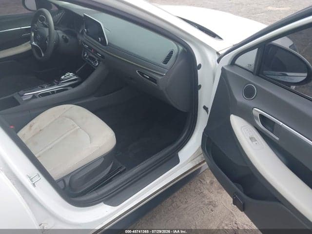2022 HYUNDAI SONATA SEL 5