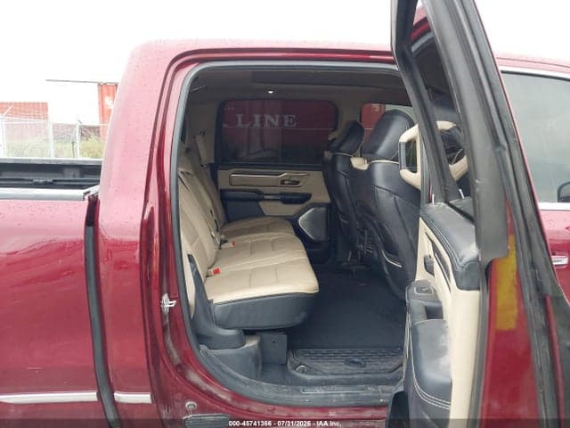 2019 RAM 1500 LIMITED 4X4 6'4 BOX 8