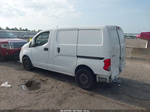 2017 NISSAN NV200 SV 3