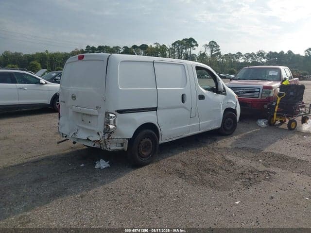 2017 NISSAN NV200 SV 4