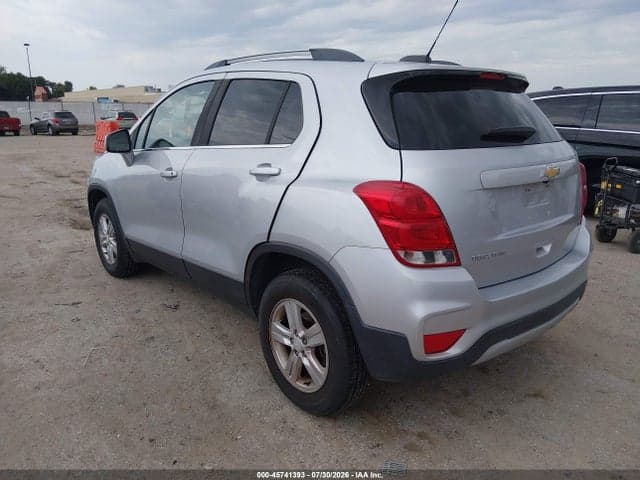 2017 CHEVROLET TRAX LT 3