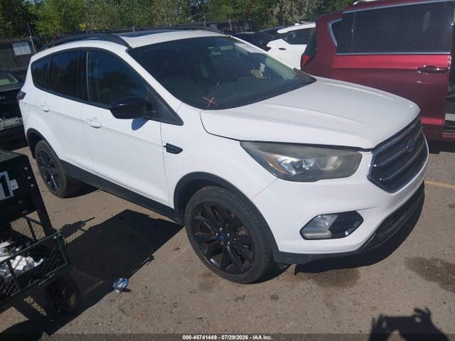 2017 FORD ESCAPE SE 1