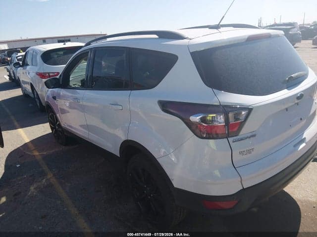 2017 FORD ESCAPE SE 3