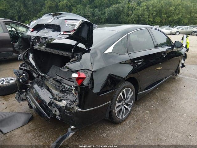 2019 HONDA ACCORD HYBRID EX-L 4