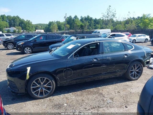 2018 VOLVO S90 T6 MOMENTUM 15