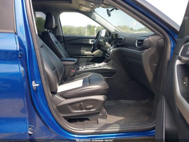 2022 FORD EXPLORER XLT 5