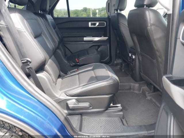2022 FORD EXPLORER XLT 8