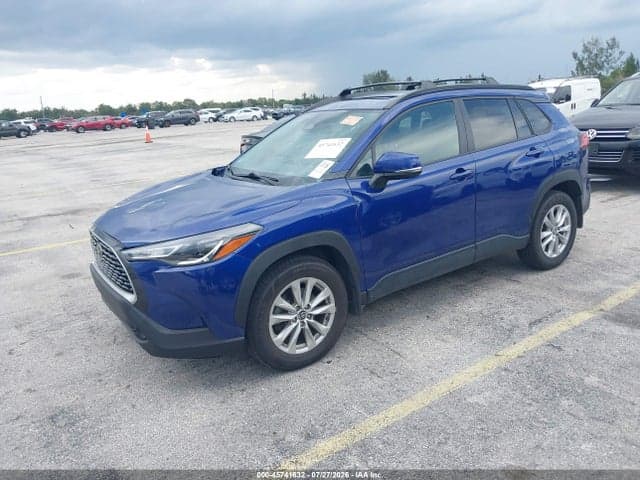 2023 TOYOTA COROLLA CROSS LE 2