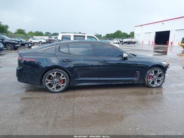 2020 KIA STINGER GT2 14