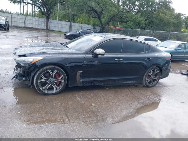 2020 KIA STINGER GT2 15