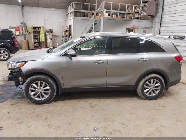 2018 KIA SORENTO 2.4L LX 14
