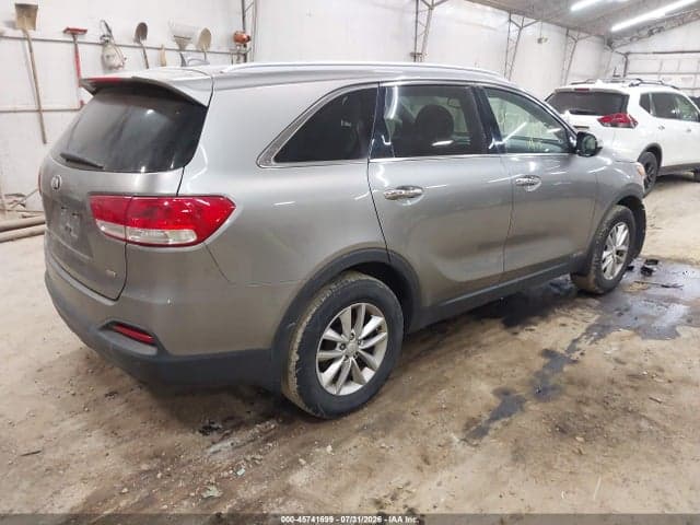 2018 KIA SORENTO 2.4L LX 4