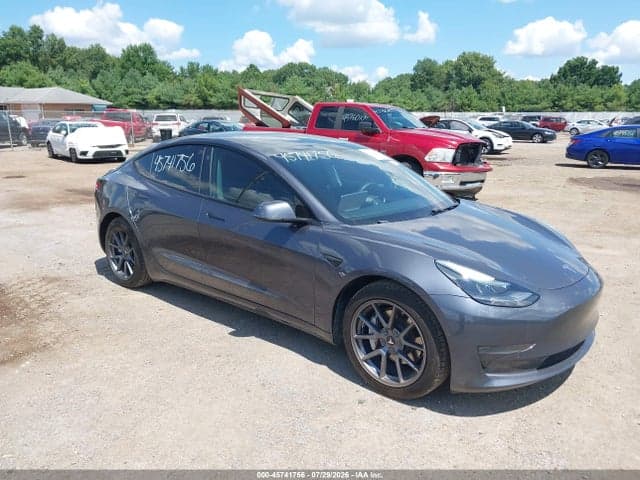 2021 TESLA MODEL 3 STANDARD RANGE PLUS REAR-WHEEL DRIVE