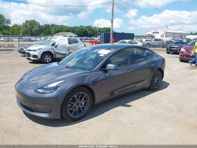 2021 TESLA MODEL 3 STANDARD RANGE PLUS REAR-WHEEL DRIVE 2