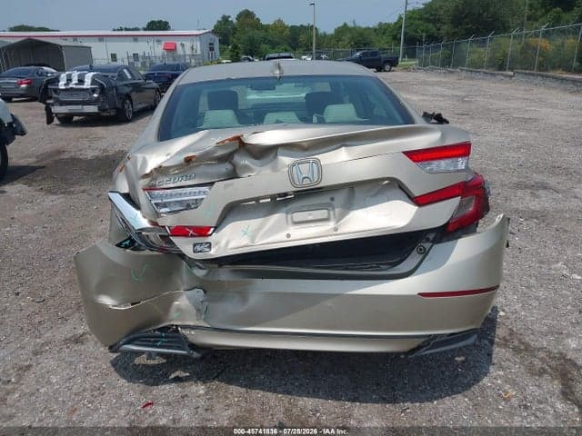 2018 HONDA ACCORD LX 16