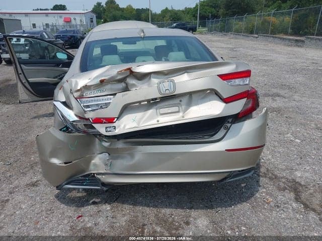2018 HONDA ACCORD LX 17