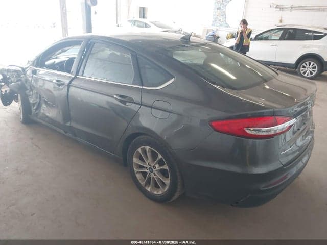 2019 FORD FUSION SE 3