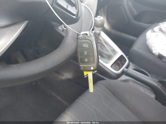 2023 HYUNDAI VENUE SE 11