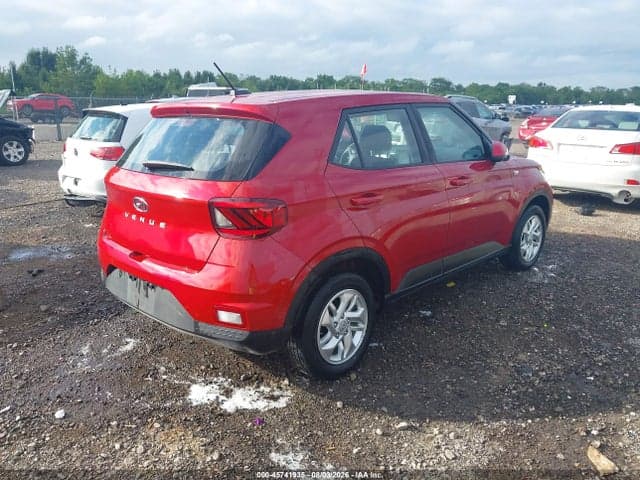 2023 HYUNDAI VENUE SE 4