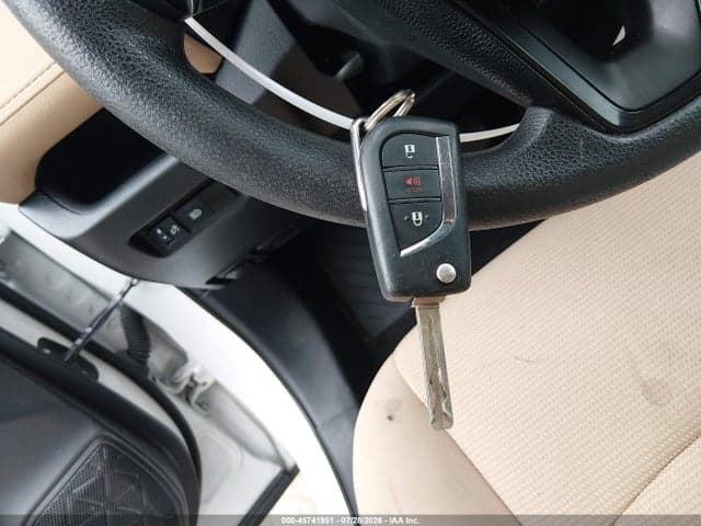 2021 TOYOTA RAV4 LE 11