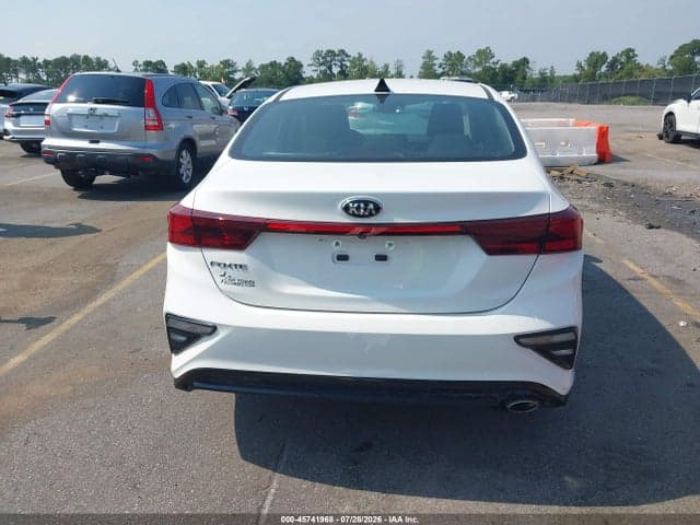 2021 KIA FORTE LXS 17