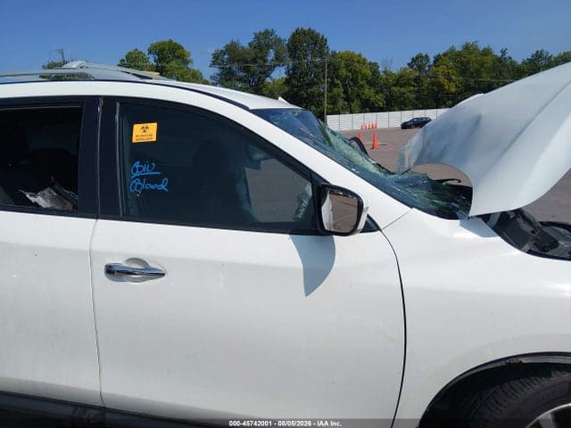 2019 NISSAN PATHFINDER S 7