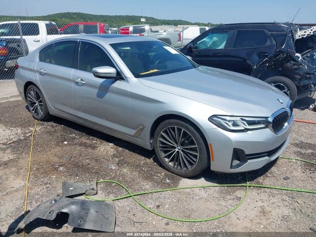 2021 BMW 530E 1
